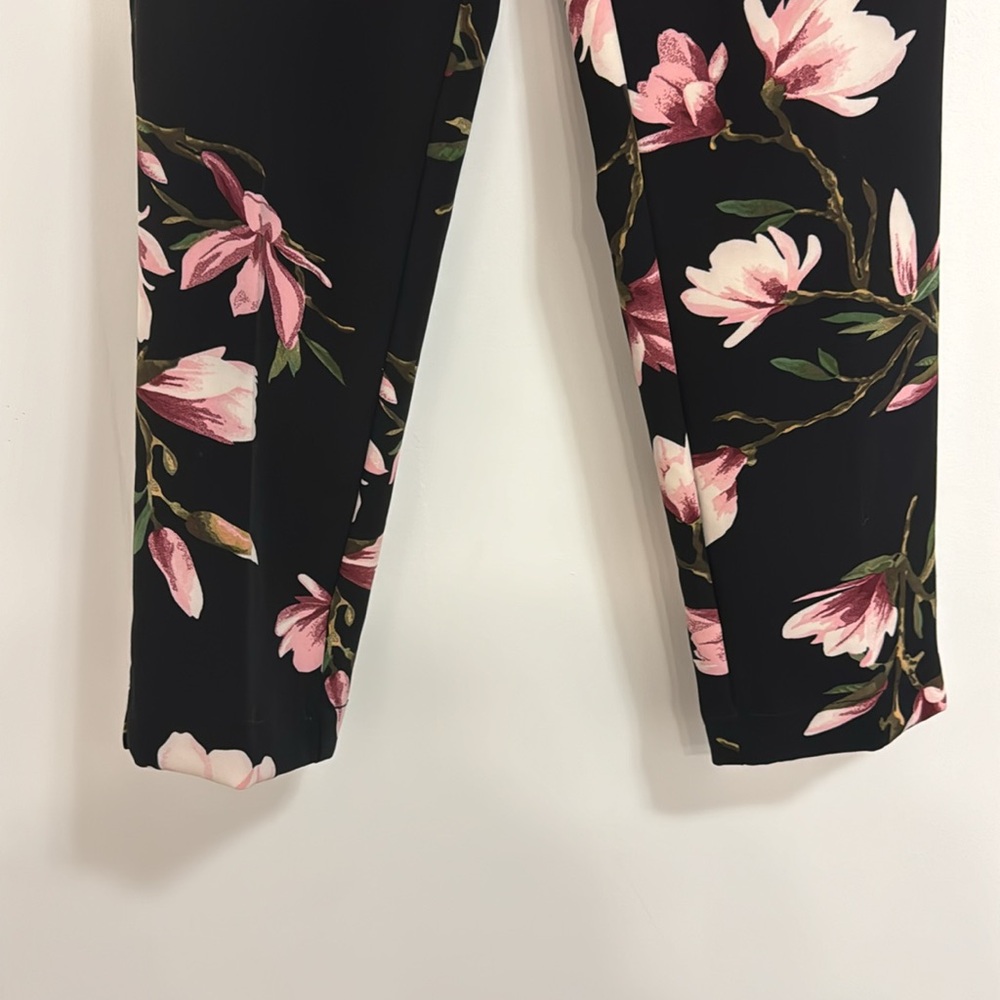 Like an angel floral women’s small pants - Picture 3 of 6